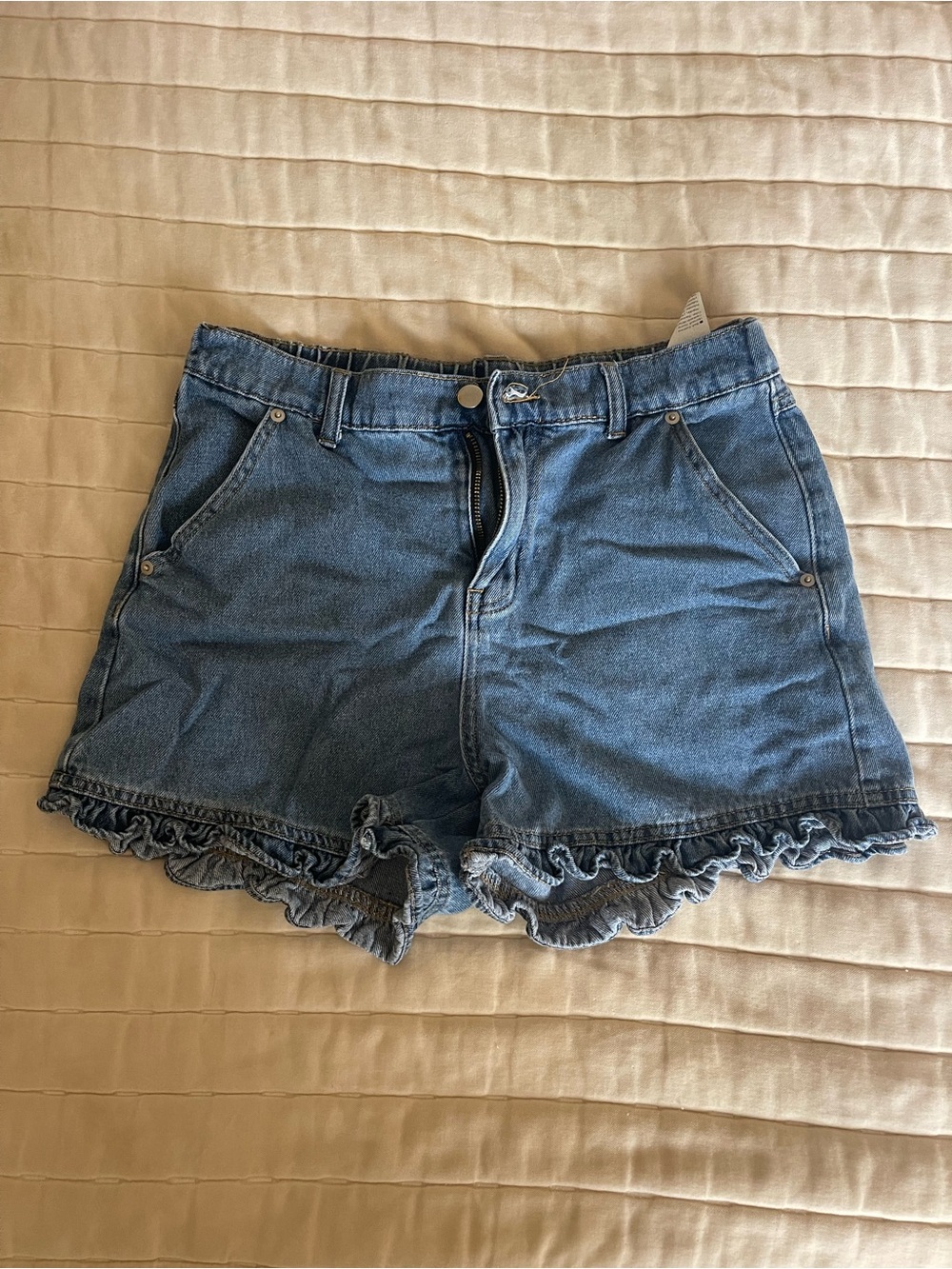 Denim Ruffle-Hem Women’s Shorts - Blue